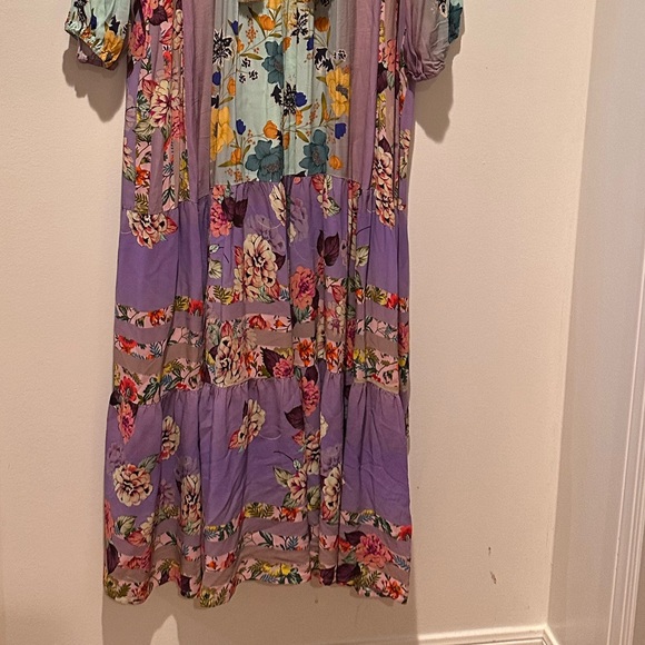 Johnny was gorgeous gown with pockets/ very beautiful. - Picture 8 of 14